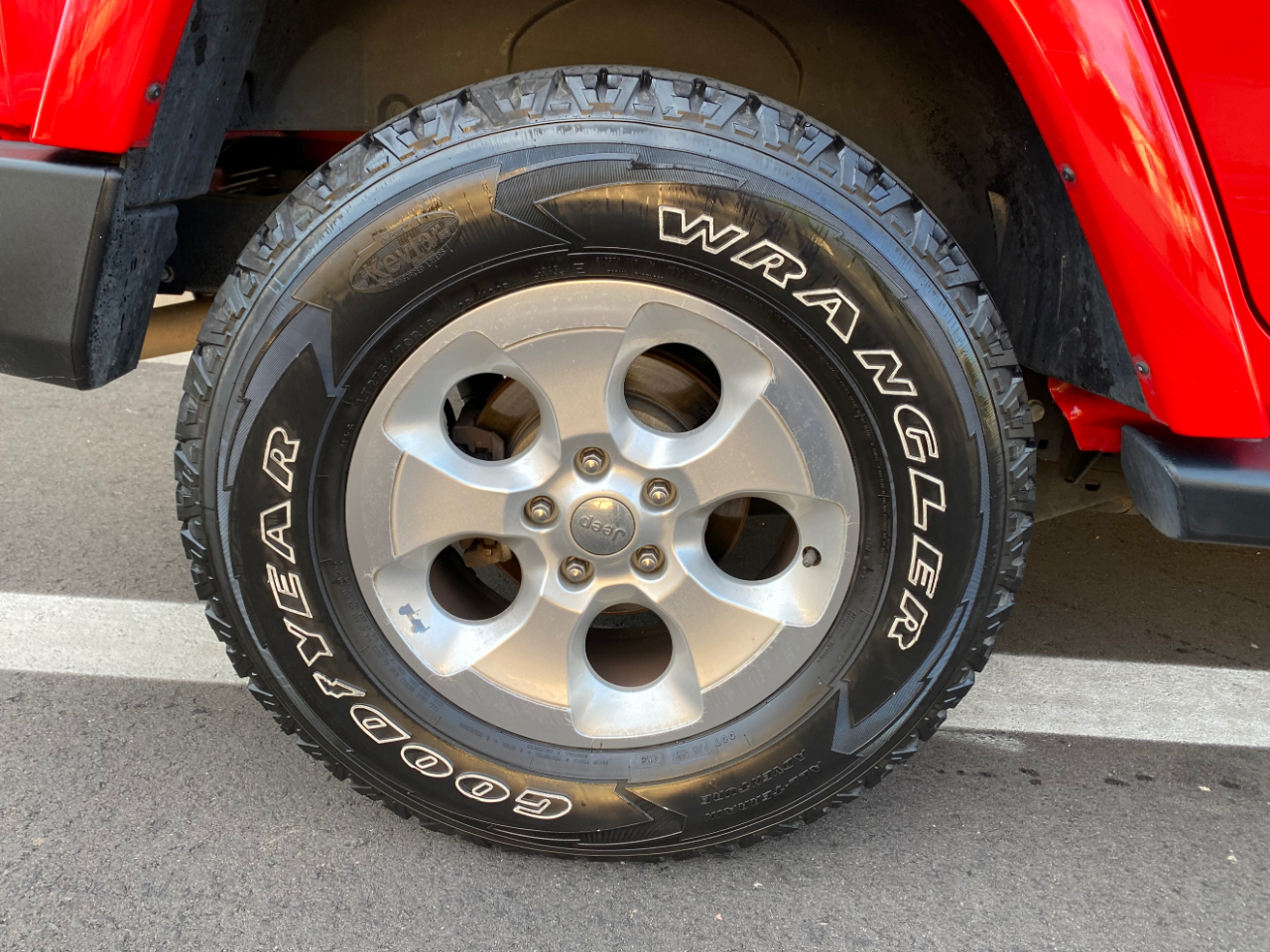 Jeep Wrangler Unlimited 4WD 4dr Sahara 2015