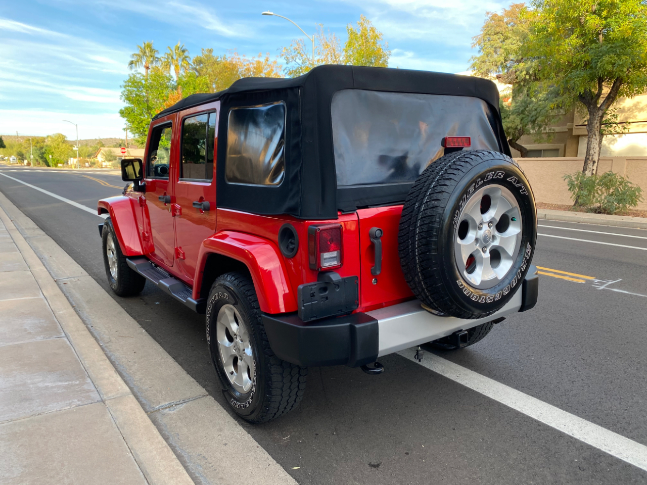 Jeep Wrangler Unlimited 4WD 4dr Sahara 2015