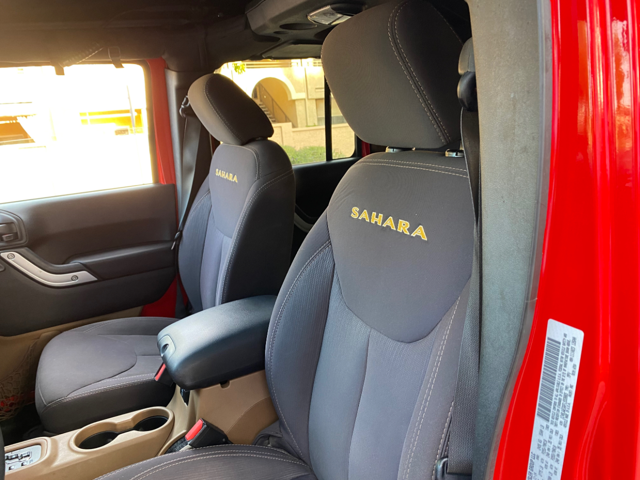 Jeep Wrangler Unlimited 4WD 4dr Sahara 2015