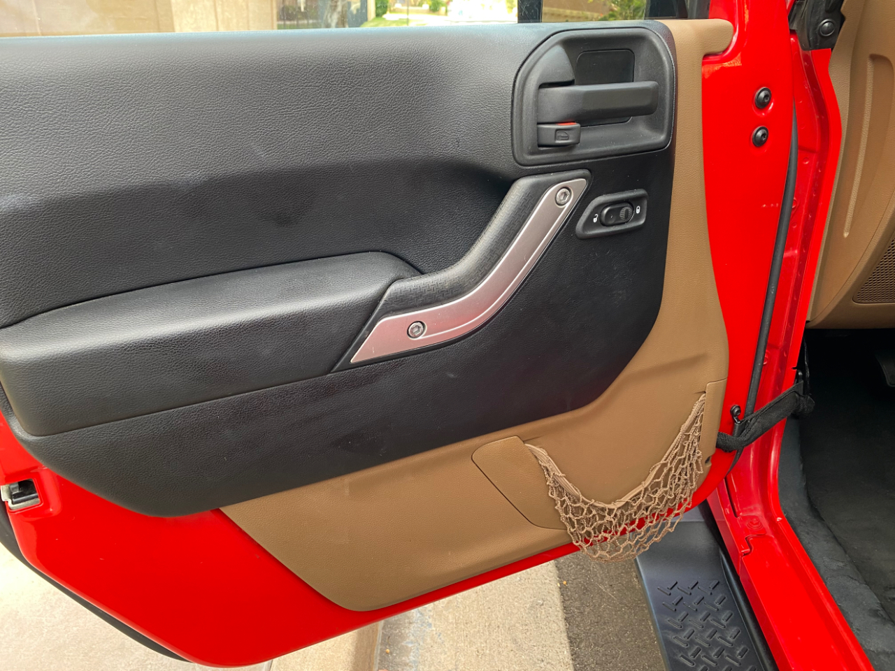 Jeep Wrangler Unlimited 4WD 4dr Sahara 2015