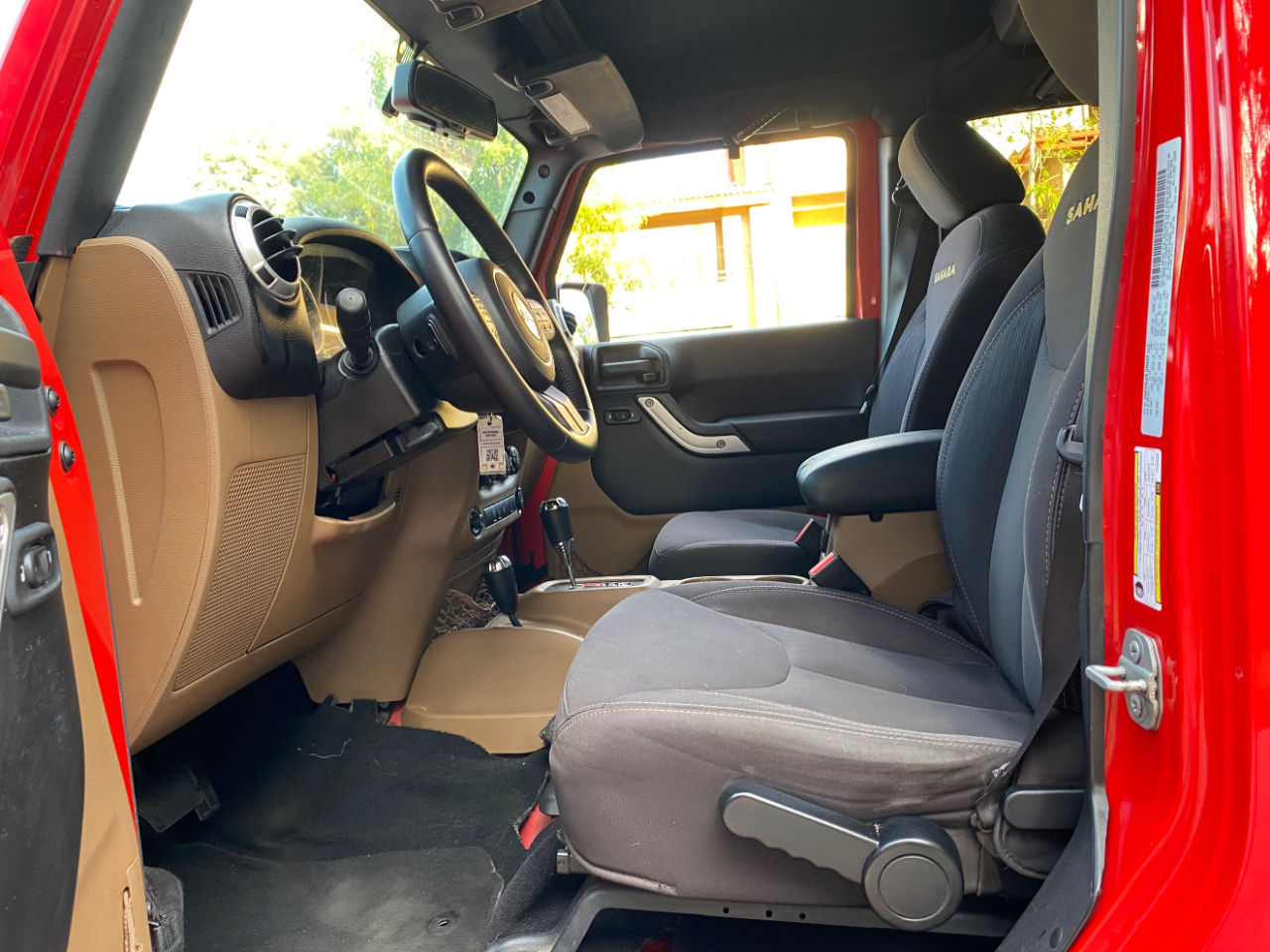 Jeep Wrangler Unlimited 4WD 4dr Sahara 2015