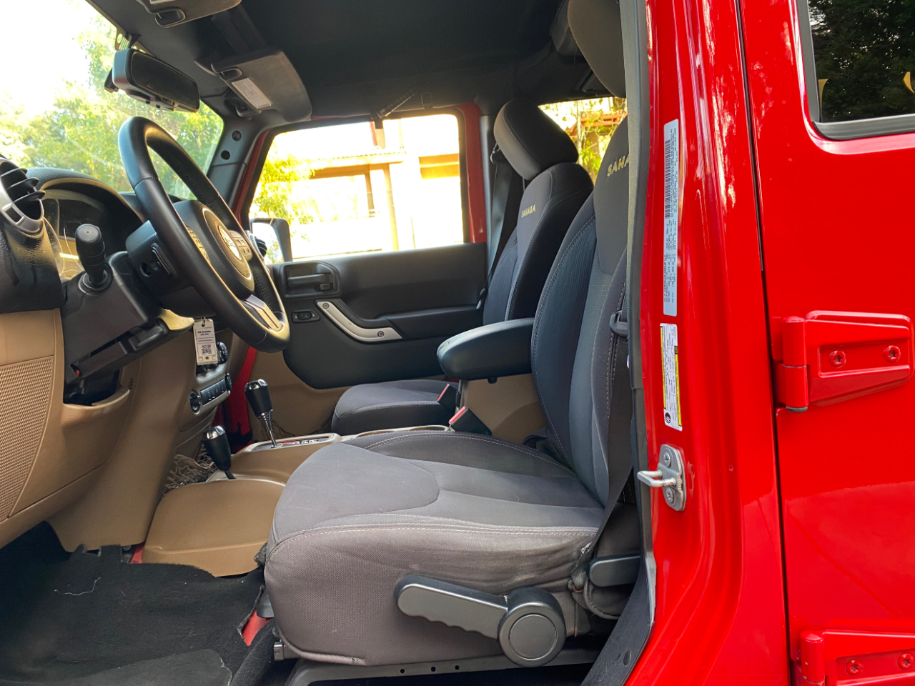 Jeep Wrangler Unlimited 4WD 4dr Sahara 2015