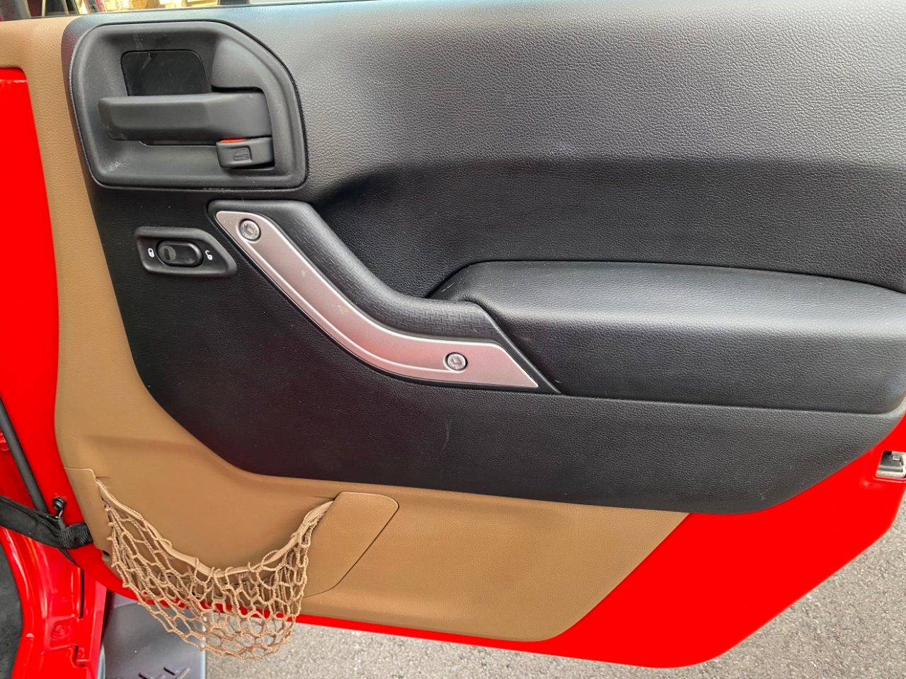 Jeep Wrangler Unlimited 4WD 4dr Sahara 2015