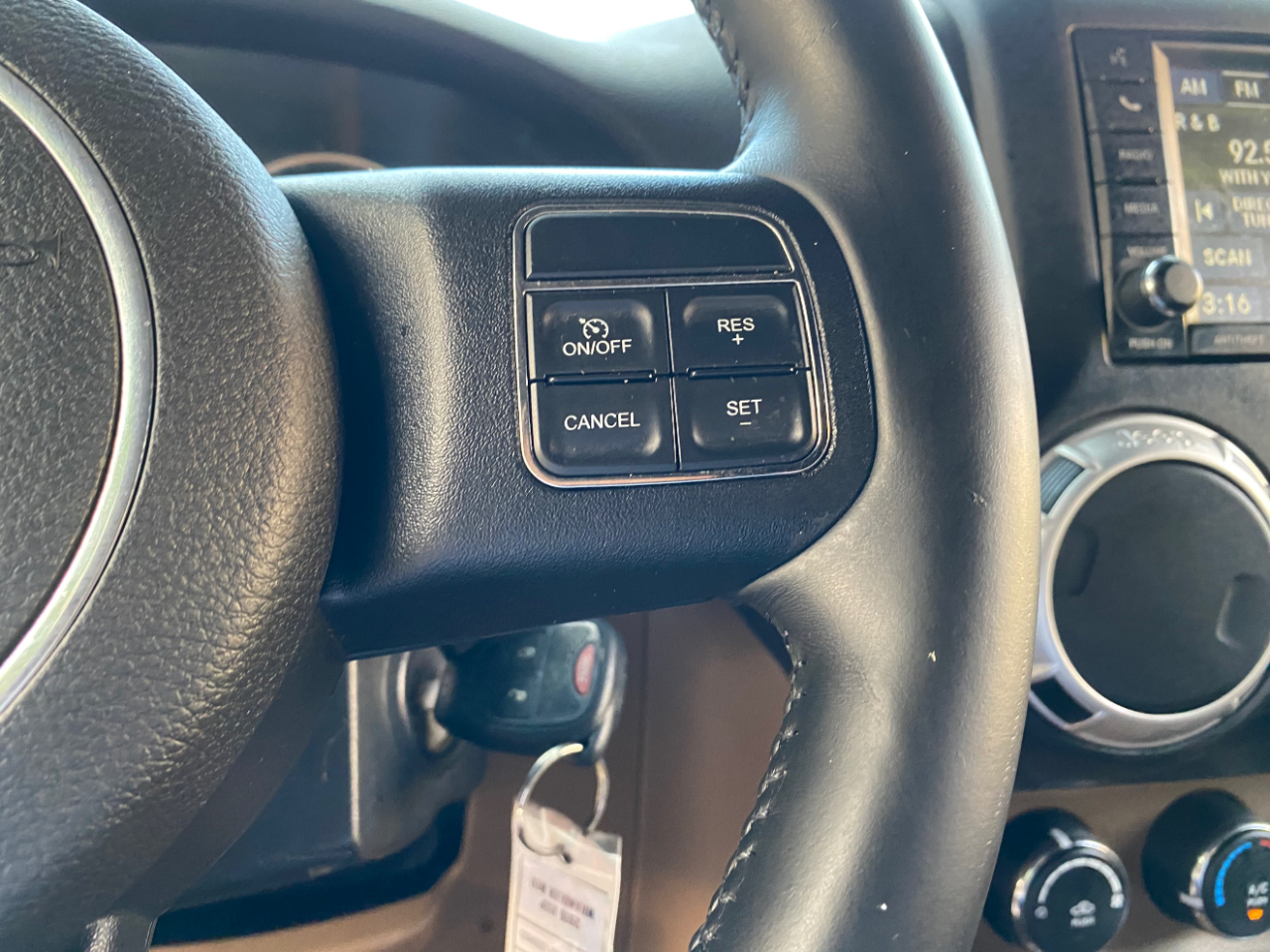 Jeep Wrangler Unlimited 4WD 4dr Sahara 2015