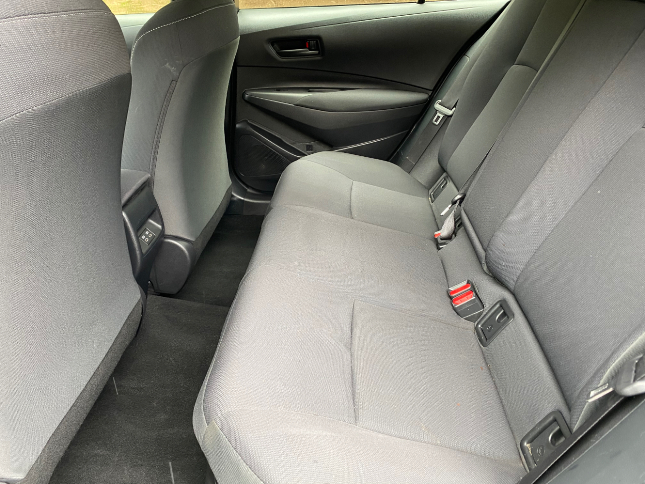 Toyota Corolla Hybrid LE FWD (Natl) 2024