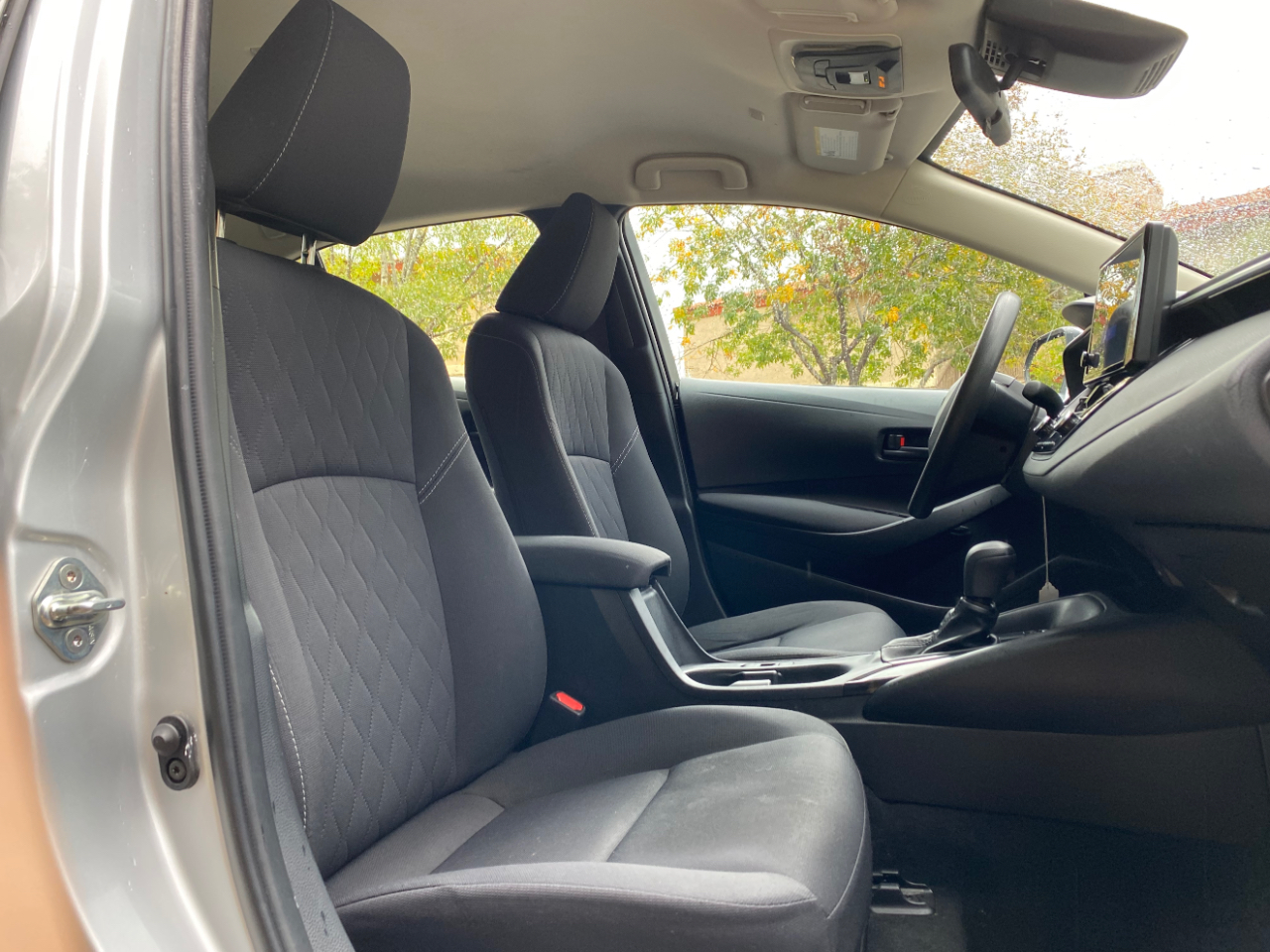 Toyota Corolla Hybrid LE FWD (Natl) 2024