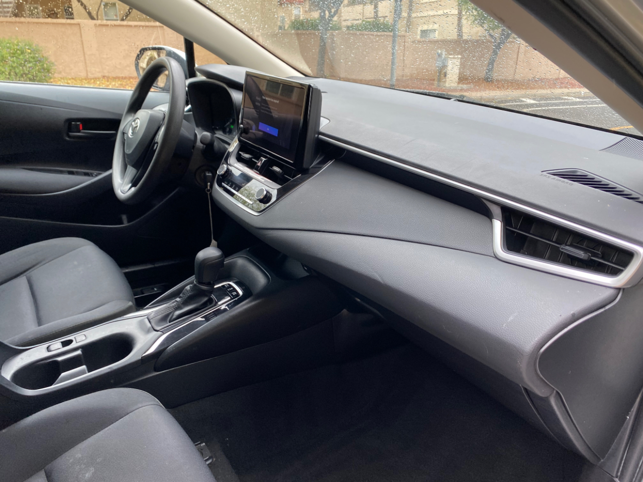 Toyota Corolla Hybrid LE FWD (Natl) 2024