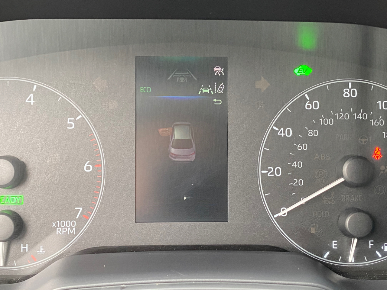 Toyota Corolla Hybrid LE FWD (Natl) 2024