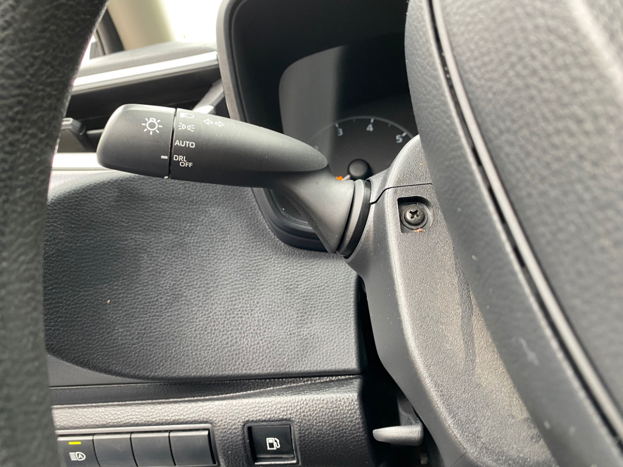 Toyota Corolla Hybrid LE FWD (Natl) 2024