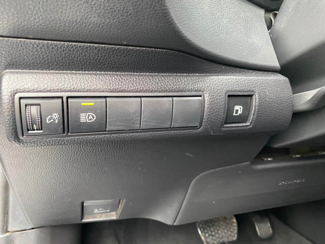 Toyota Corolla Hybrid LE FWD (Natl) 2024