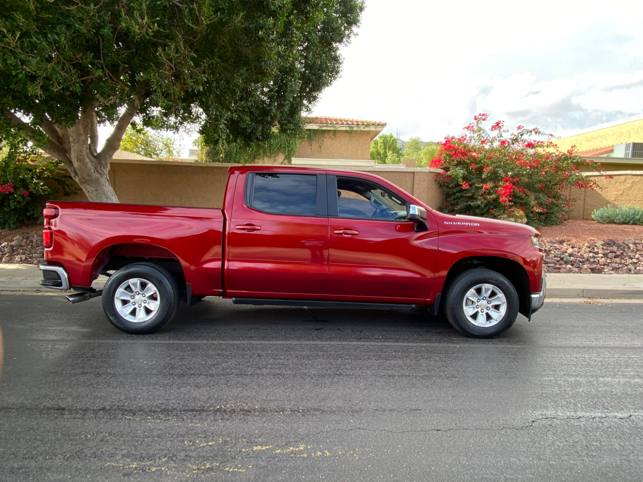 Chevrolet Silverado 1500 2WD Crew Cab 147" LT 2021