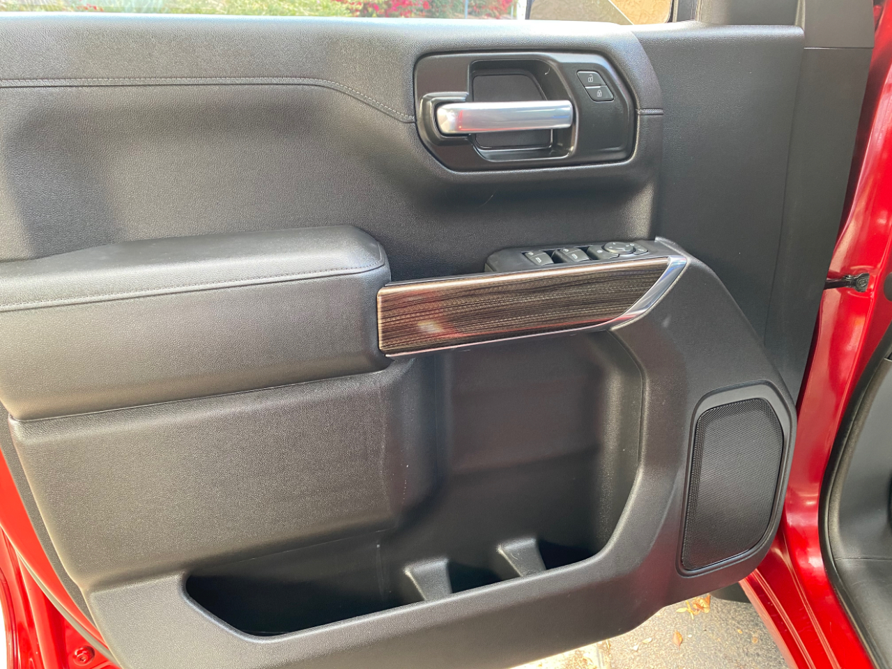 Chevrolet Silverado 1500 2WD Crew Cab 147" LT 2021