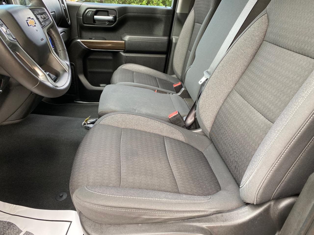 Chevrolet Silverado 1500 2WD Crew Cab 147" LT 2021