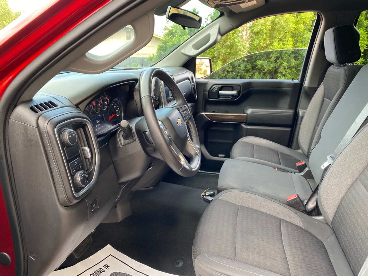 Chevrolet Silverado 1500 2WD Crew Cab 147" LT 2021