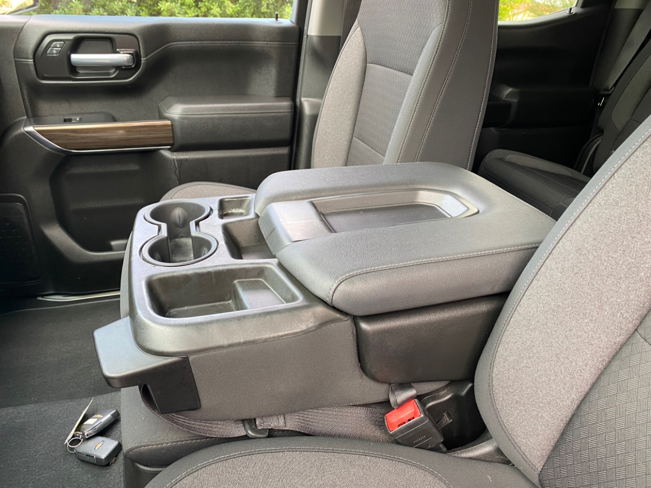 Chevrolet Silverado 1500 2WD Crew Cab 147" LT 2021