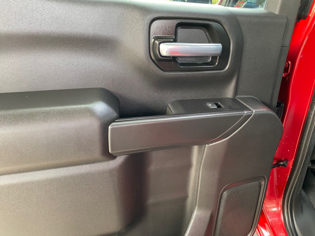 Chevrolet Silverado 1500 2WD Crew Cab 147" LT 2021