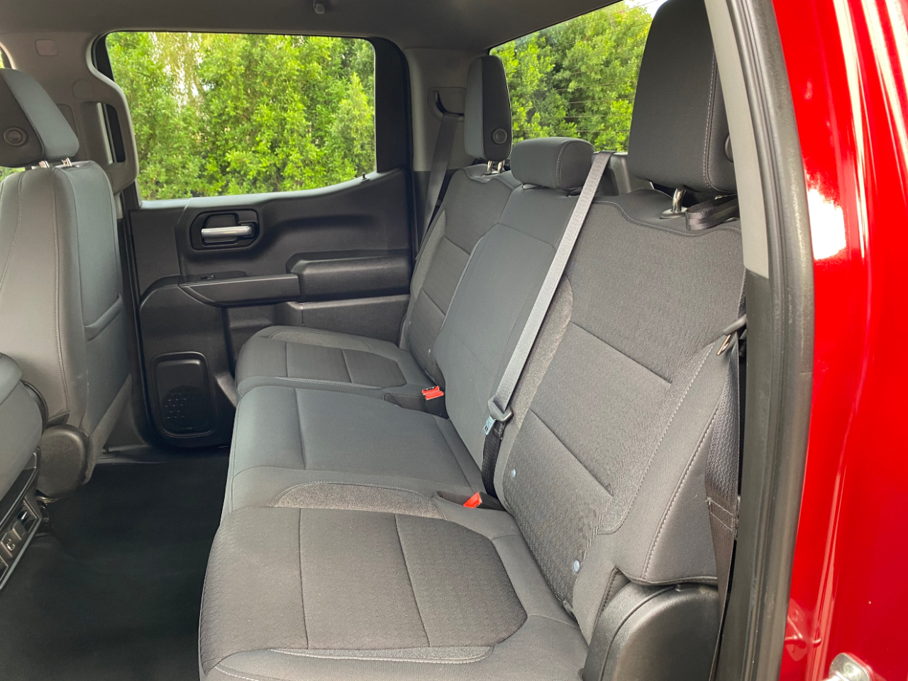 Chevrolet Silverado 1500 2WD Crew Cab 147" LT 2021