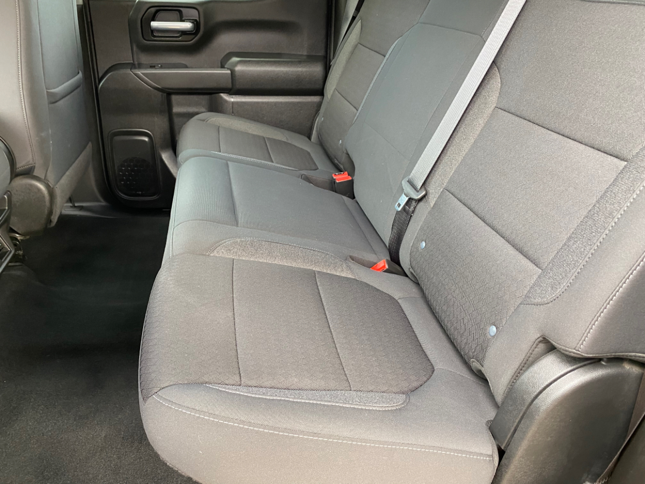 Chevrolet Silverado 1500 2WD Crew Cab 147" LT 2021