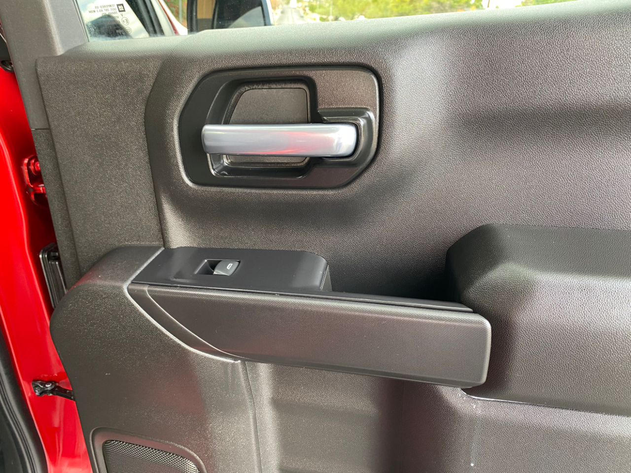 Chevrolet Silverado 1500 2WD Crew Cab 147" LT 2021