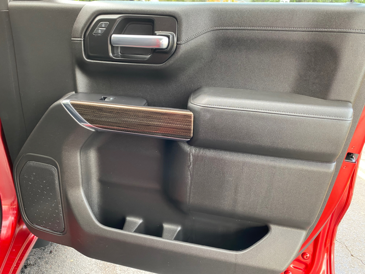 Chevrolet Silverado 1500 2WD Crew Cab 147" LT 2021