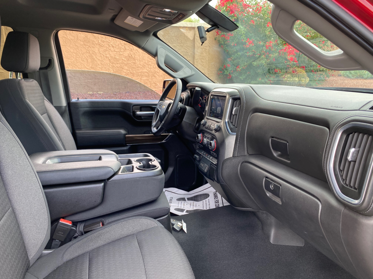 Chevrolet Silverado 1500 2WD Crew Cab 147" LT 2021