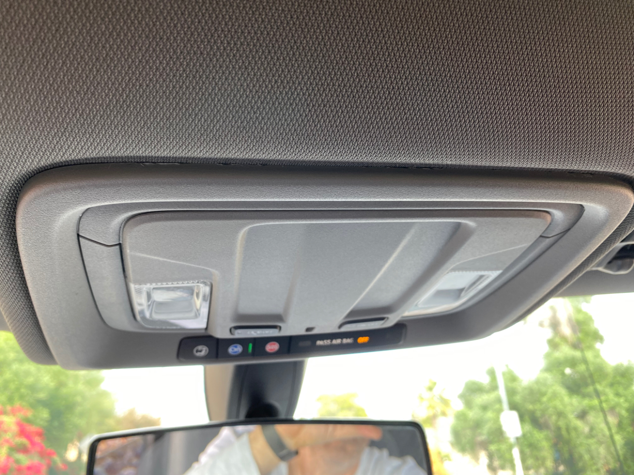 Chevrolet Silverado 1500 2WD Crew Cab 147" LT 2021