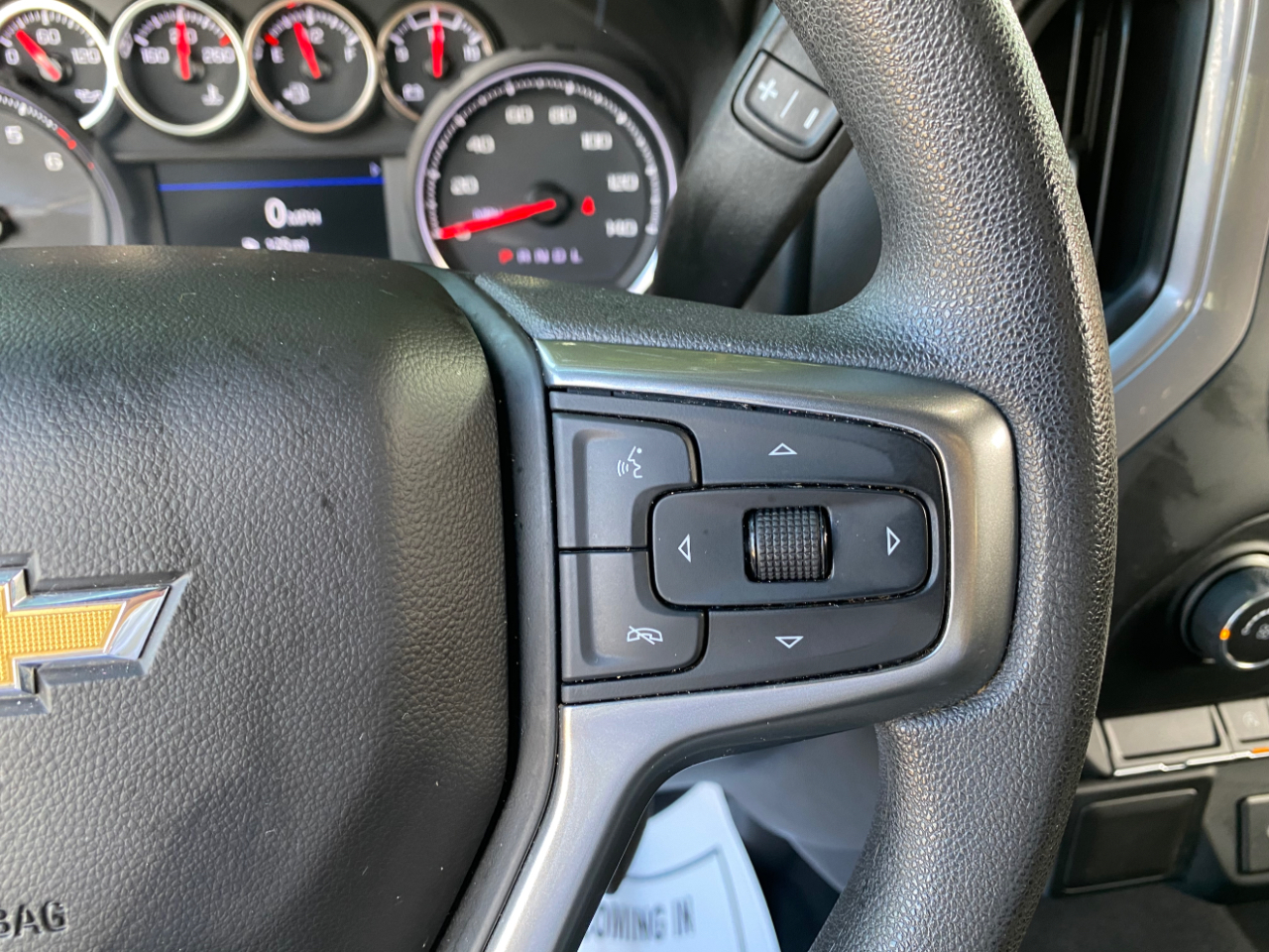 Chevrolet Silverado 1500 LTD 2WD Crew Cab 147" Custom 2022