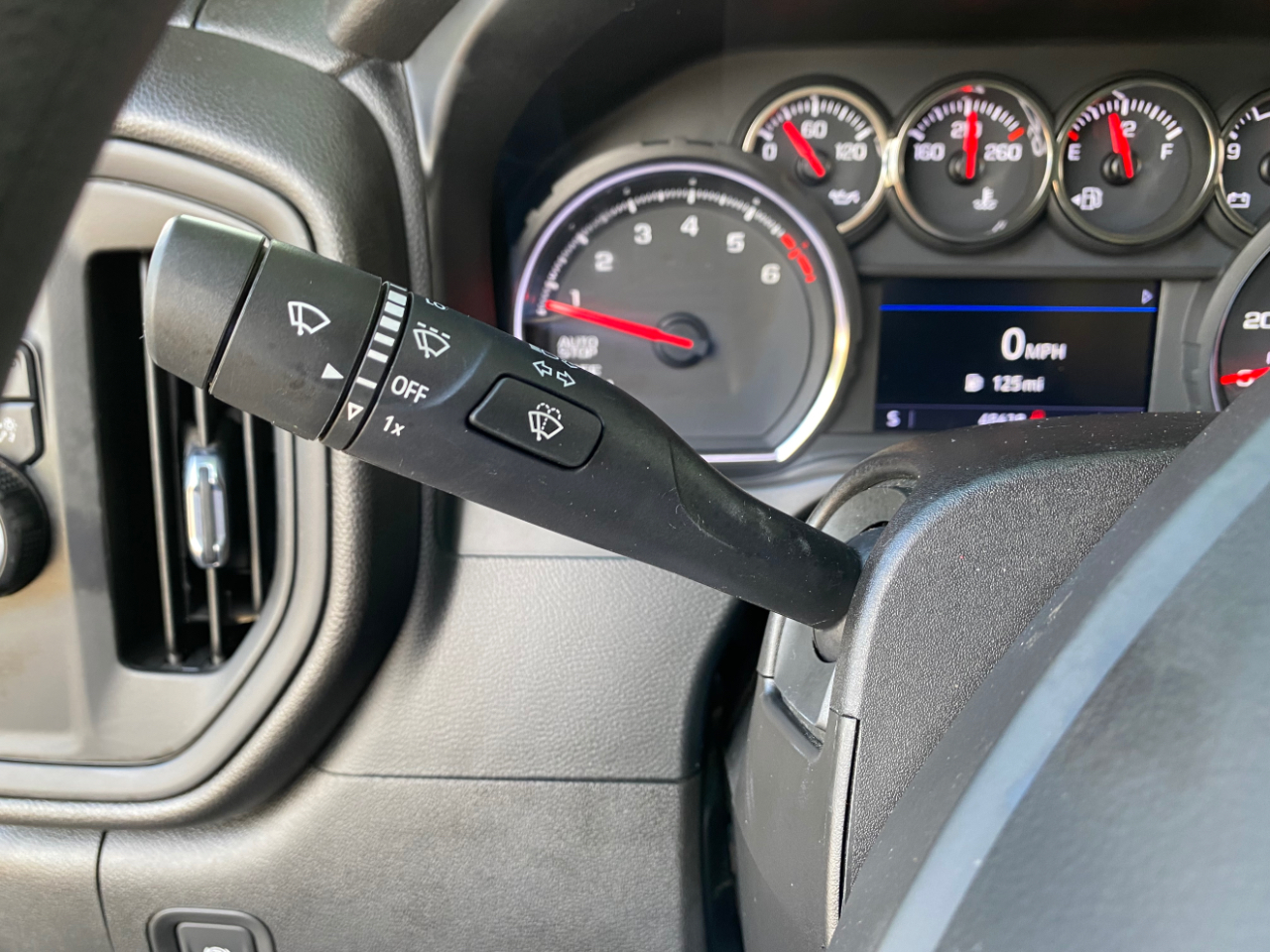 Chevrolet Silverado 1500 LTD 2WD Crew Cab 147" Custom 2022