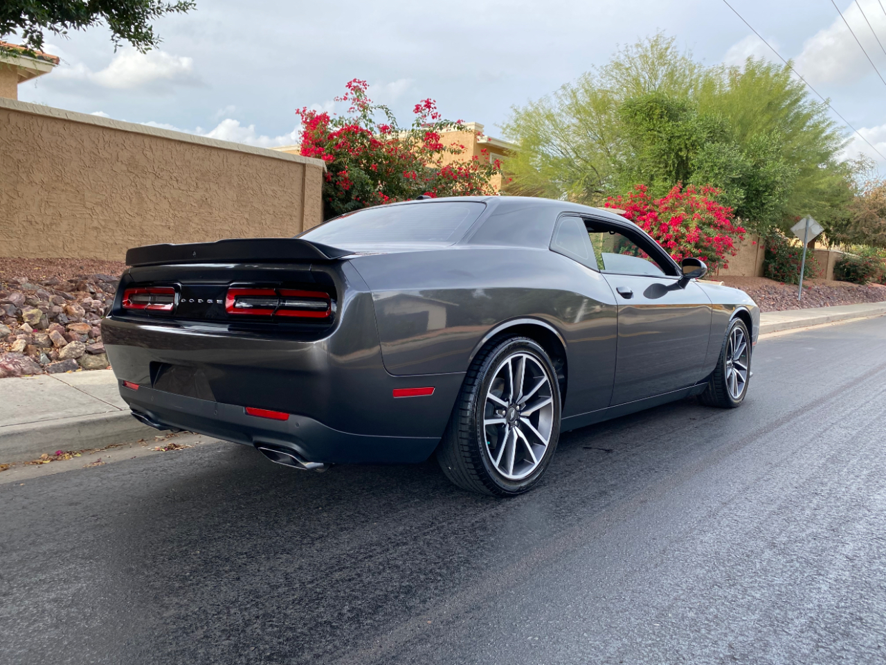 Dodge Challenger R/T RWD 2023