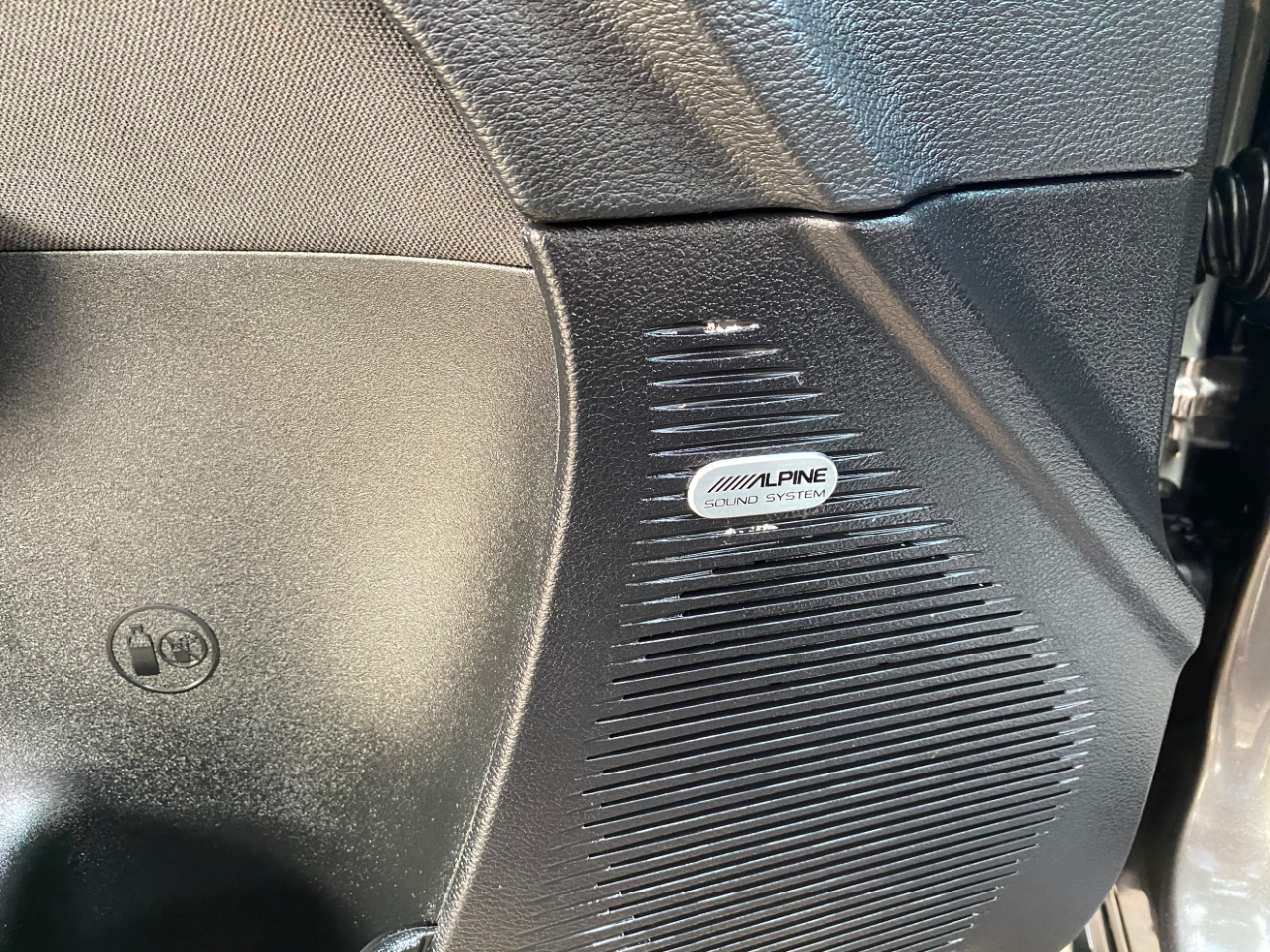 Dodge Challenger R/T RWD 2023