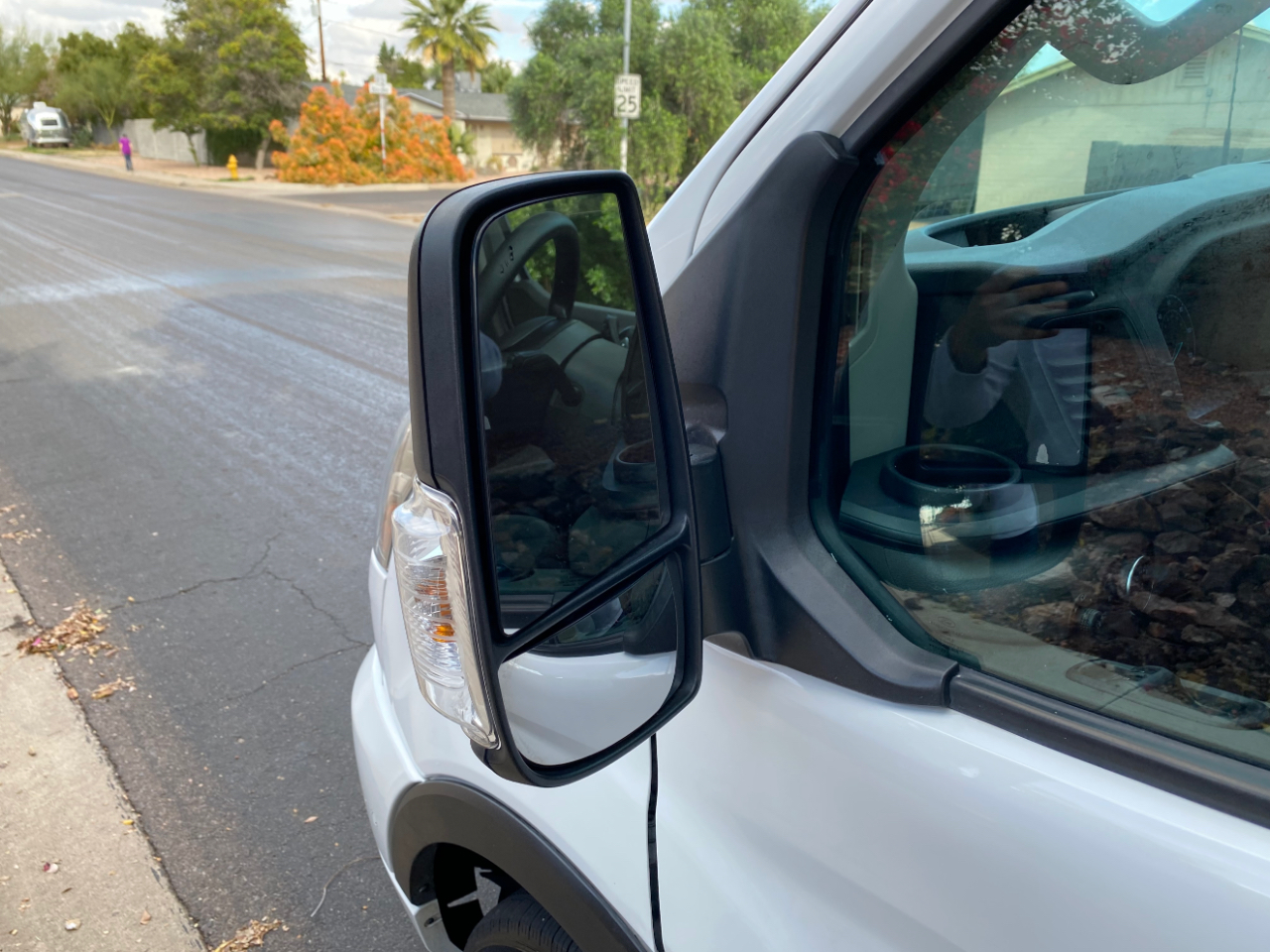 Ford Transit Passenger Wagon T-350 148" Low Roof XLT RWD 2023