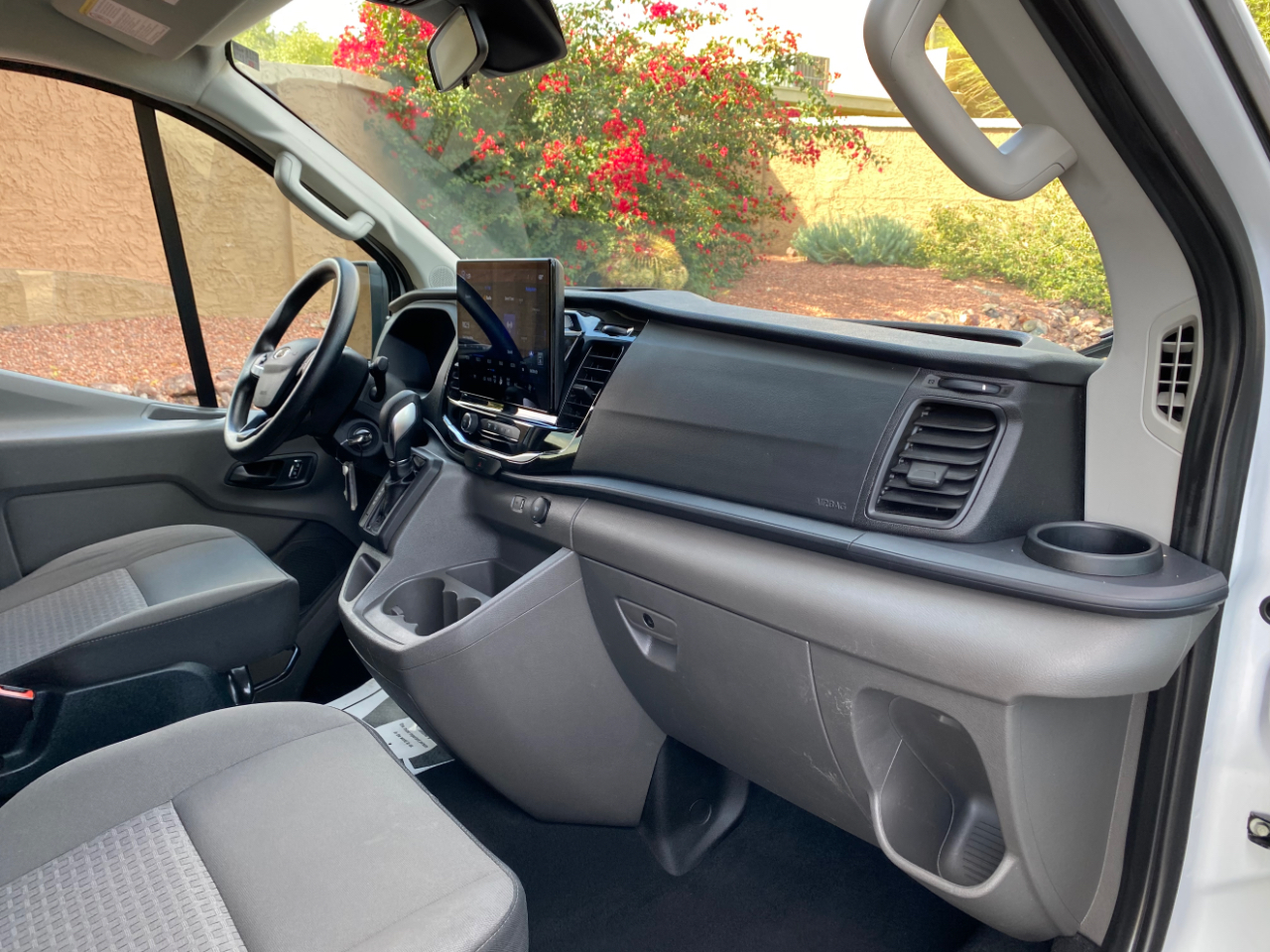 Ford Transit Passenger Wagon T-350 148" Low Roof XLT RWD 2023