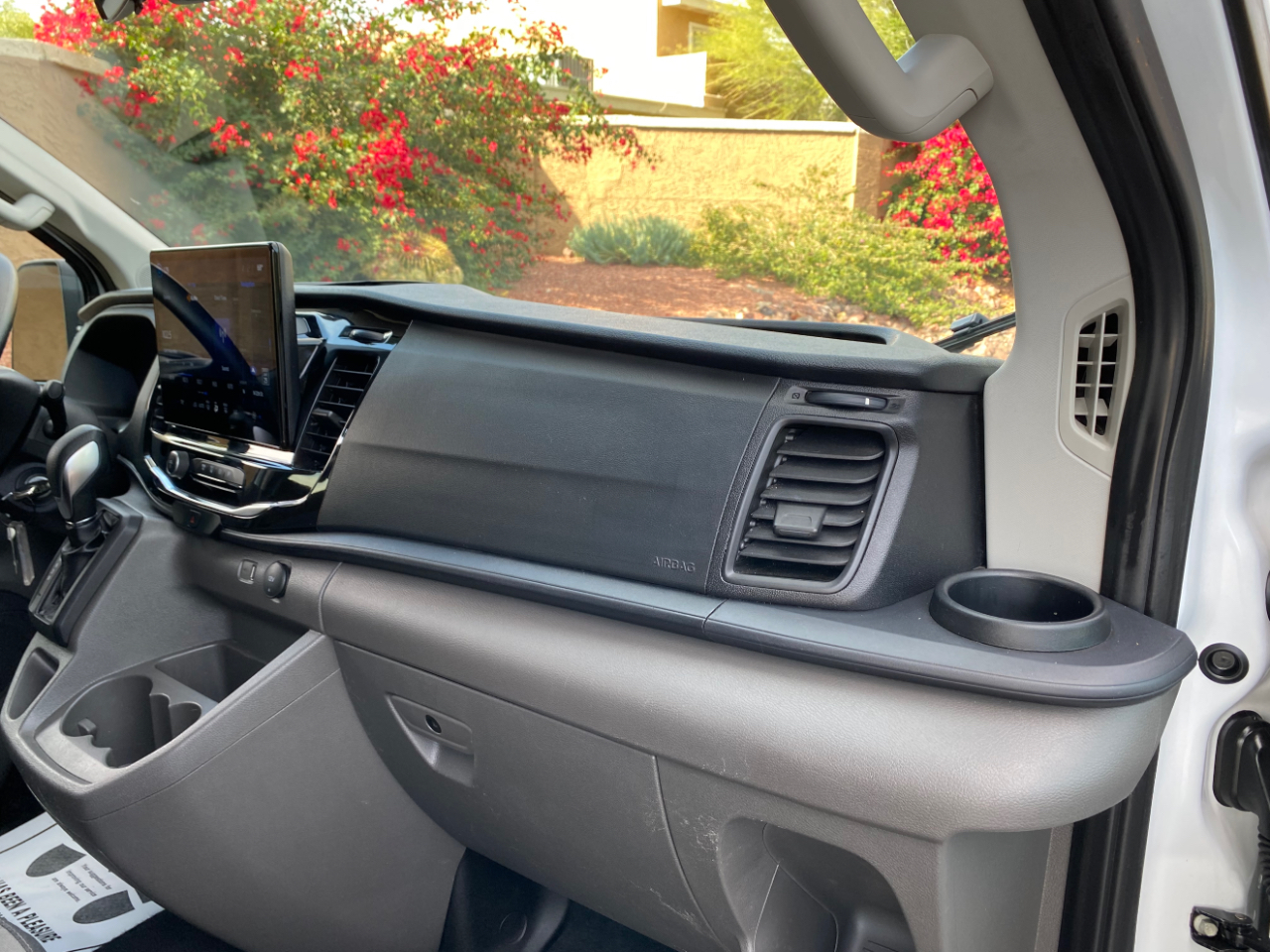 Ford Transit Passenger Wagon T-350 148" Low Roof XLT RWD 2023