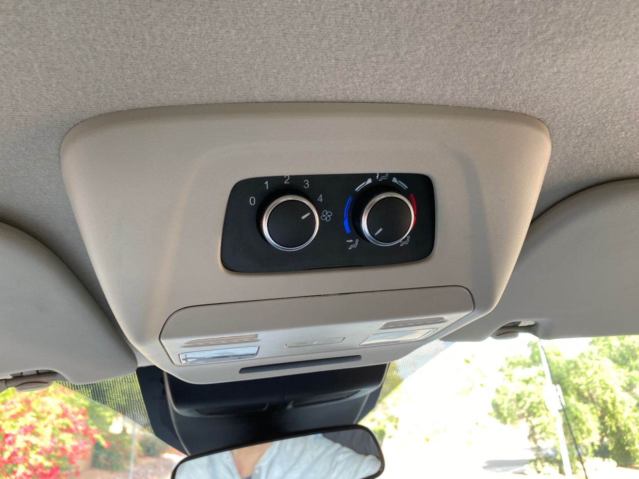 Ford Transit Passenger Wagon T-350 148" Low Roof XLT RWD 2023