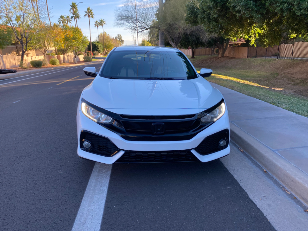 Honda Civic Hatchback Sport CVT 2017