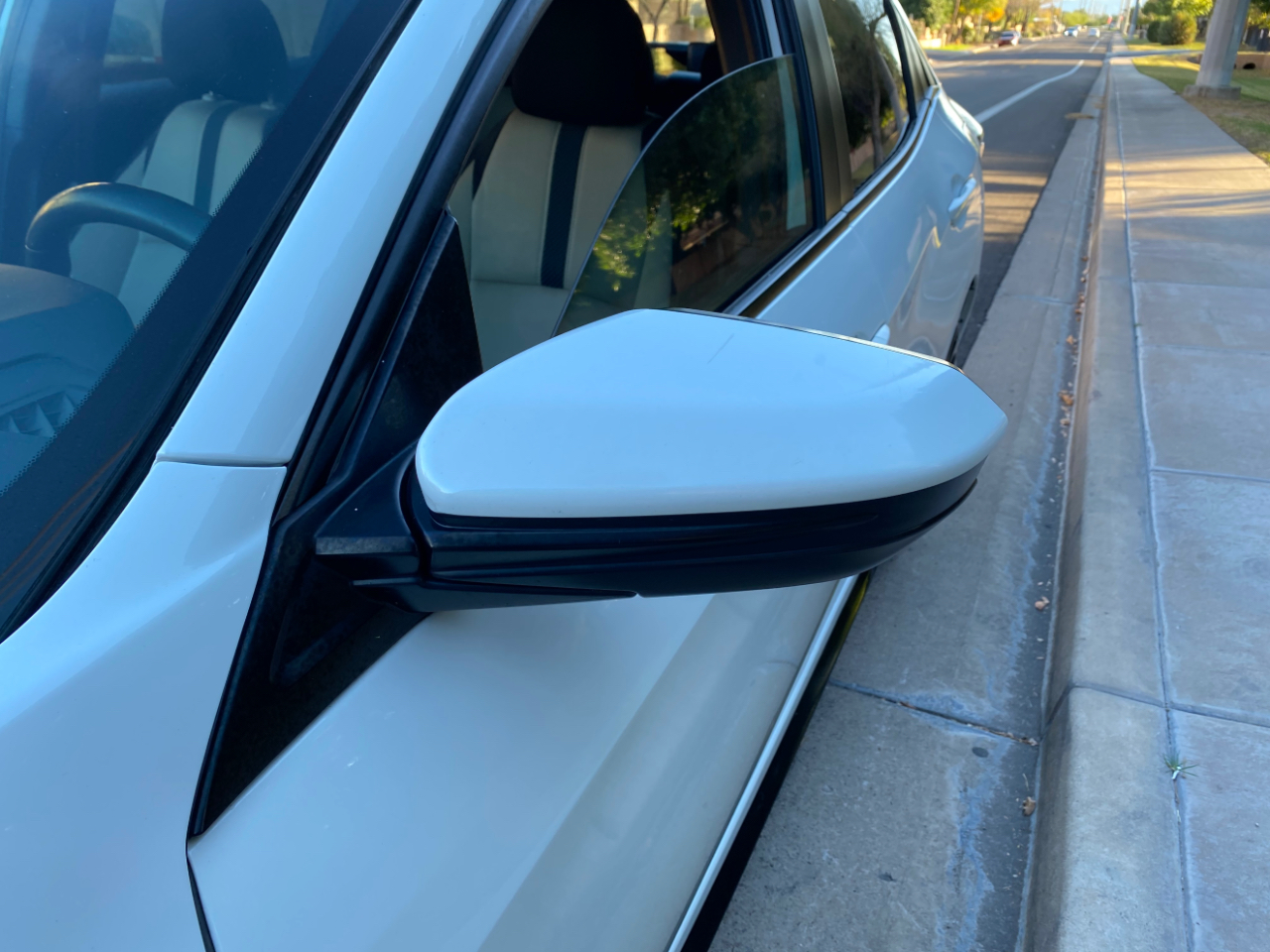 Honda Civic Hatchback Sport CVT 2017