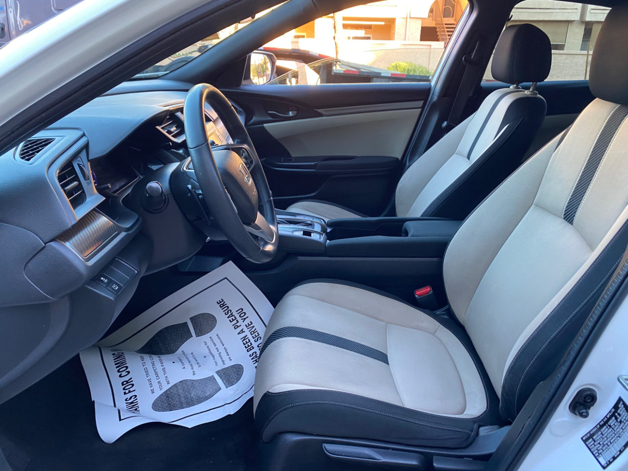 Honda Civic Hatchback Sport CVT 2017