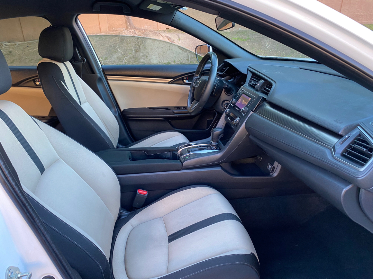 Honda Civic Hatchback Sport CVT 2017