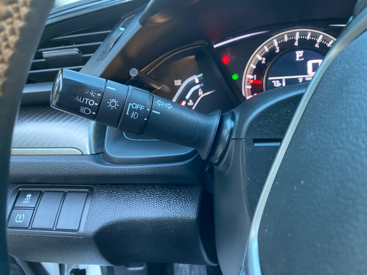 Honda Civic Hatchback Sport CVT 2017