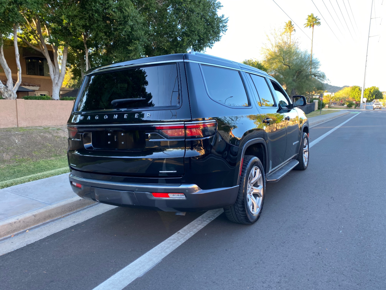 Jeep Wagoneer Series II 4x4 2022