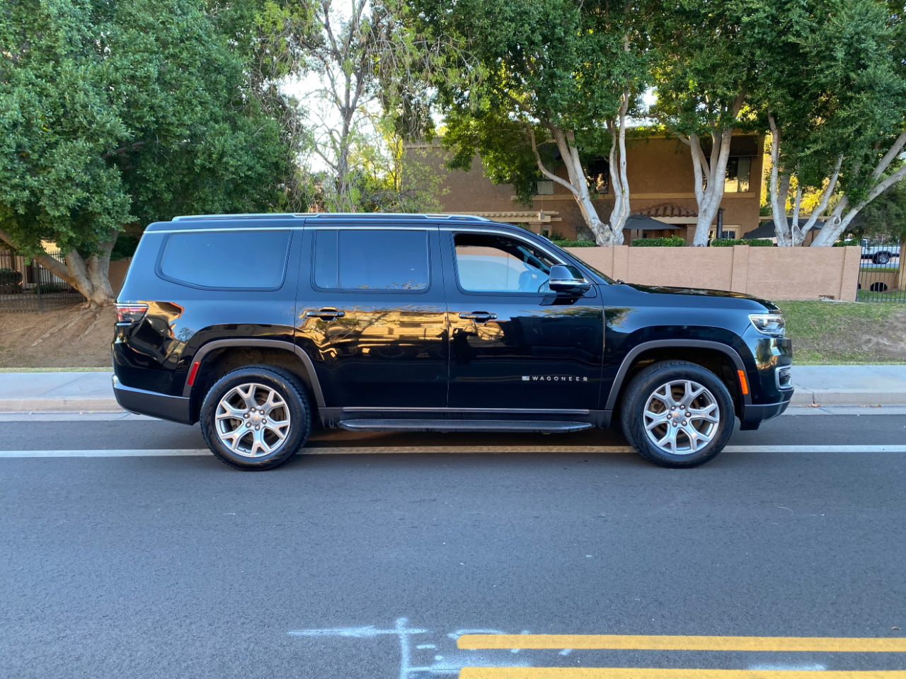 Jeep Wagoneer Series II 4x4 2022