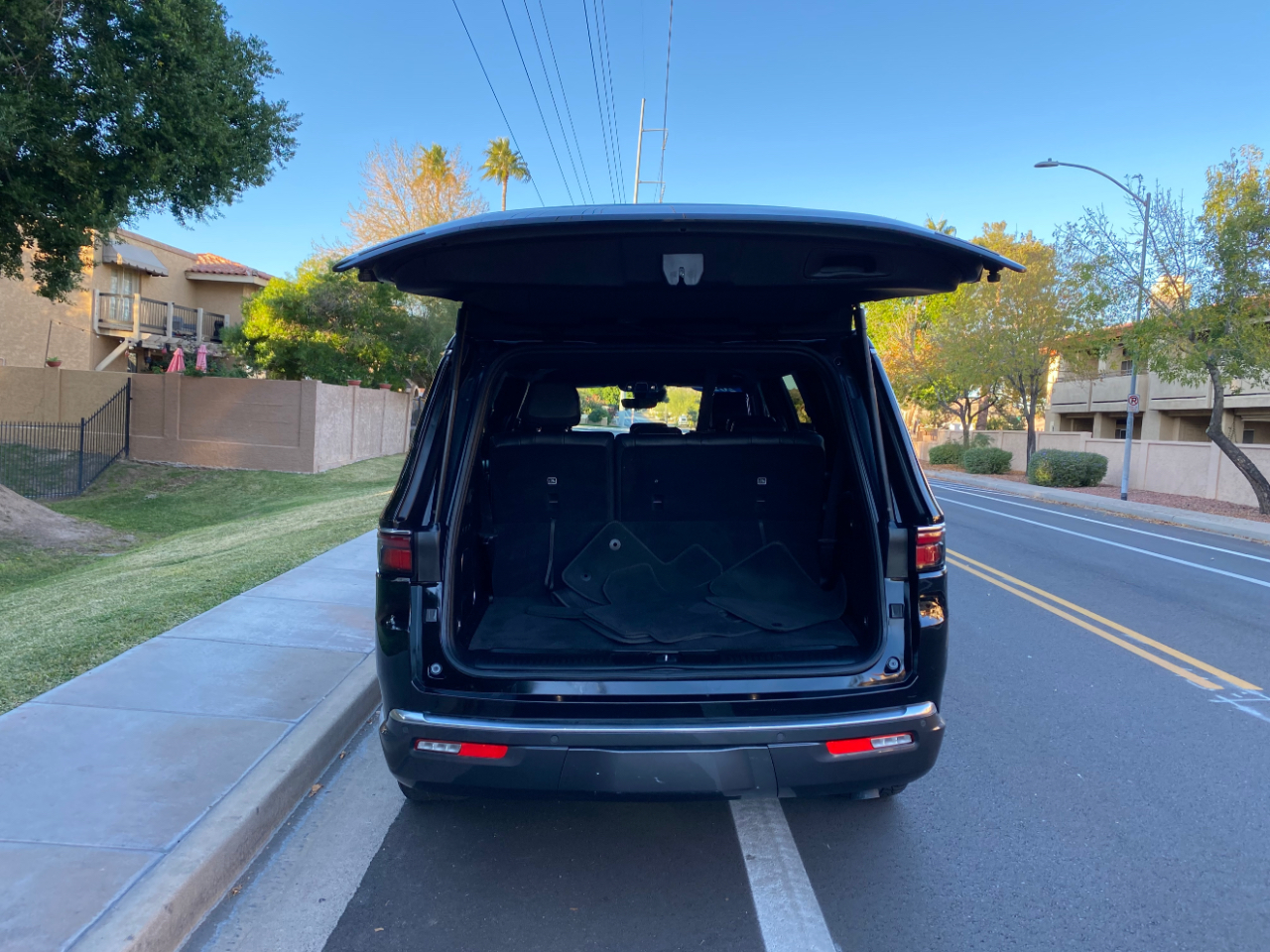 Jeep Wagoneer Series II 4x4 2022