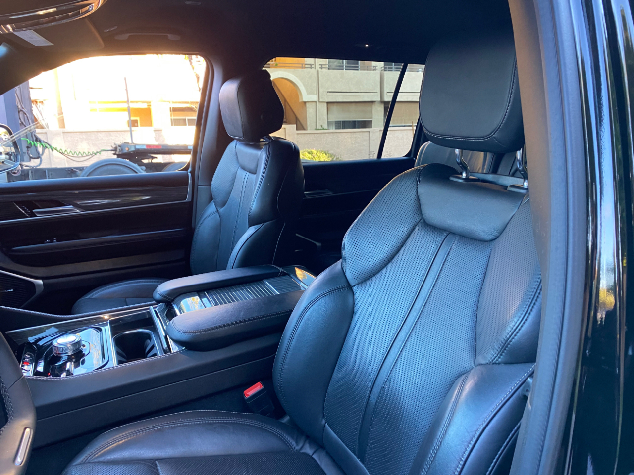 Jeep Wagoneer Series II 4x4 2022