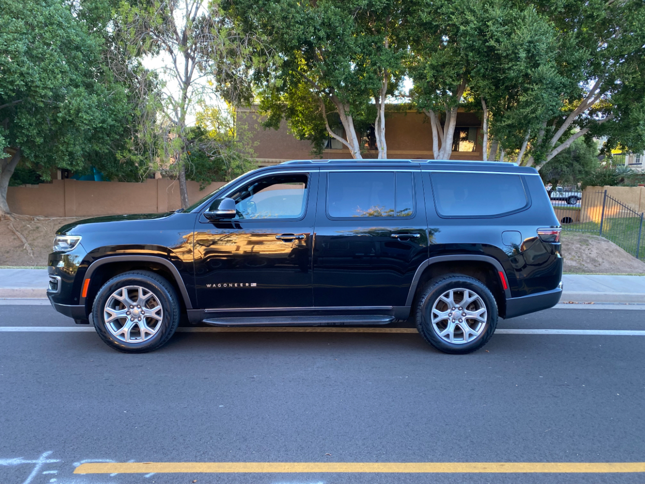 Jeep Wagoneer Series II 4x4 2022