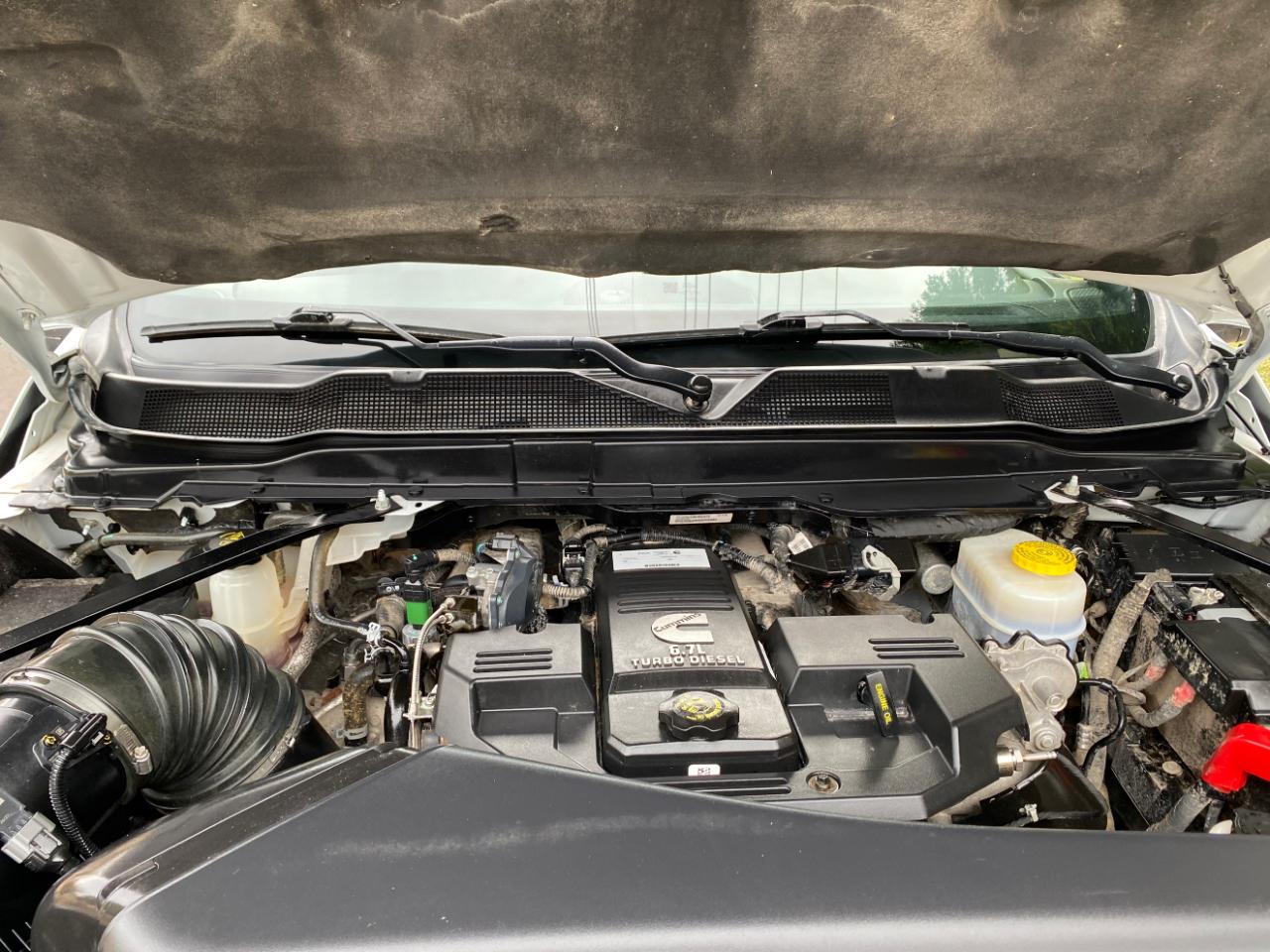 RAM 2500 Big Horn 4x4 Crew Cab 6'4" Box 2024