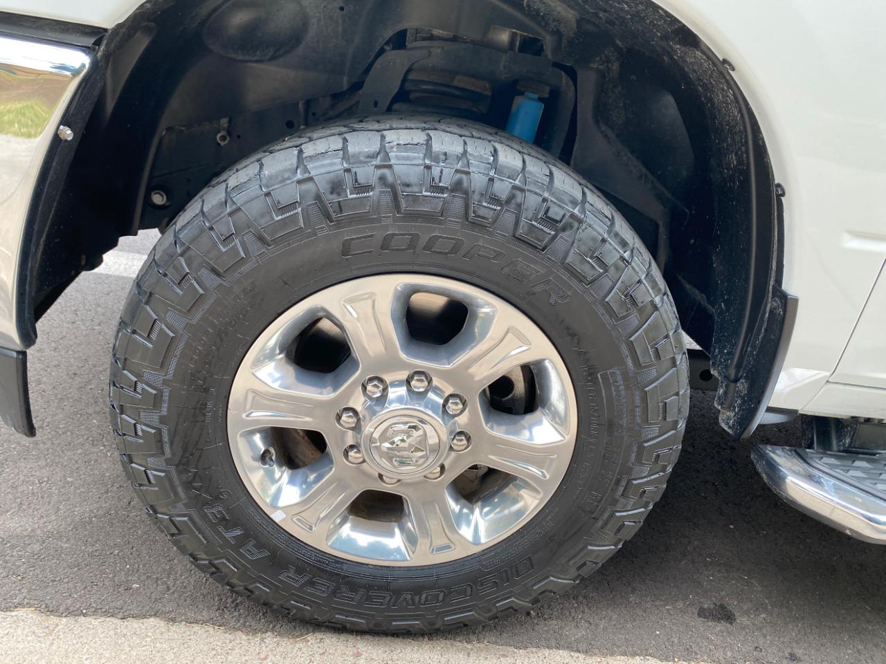 RAM 2500 Big Horn 4x4 Crew Cab 6'4" Box 2024