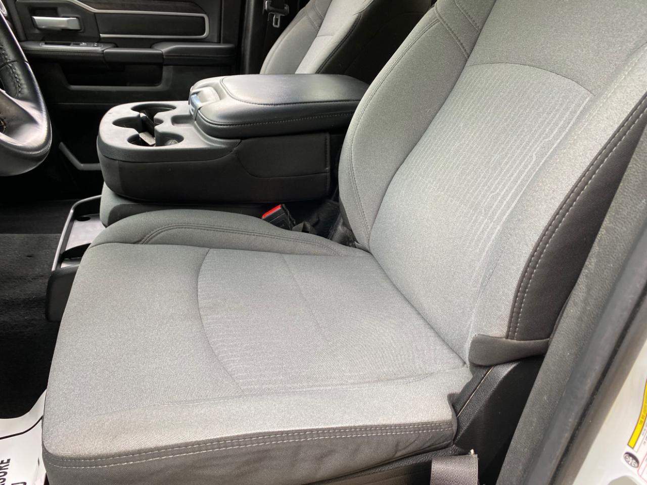 RAM 2500 Big Horn 4x4 Crew Cab 6'4" Box 2024