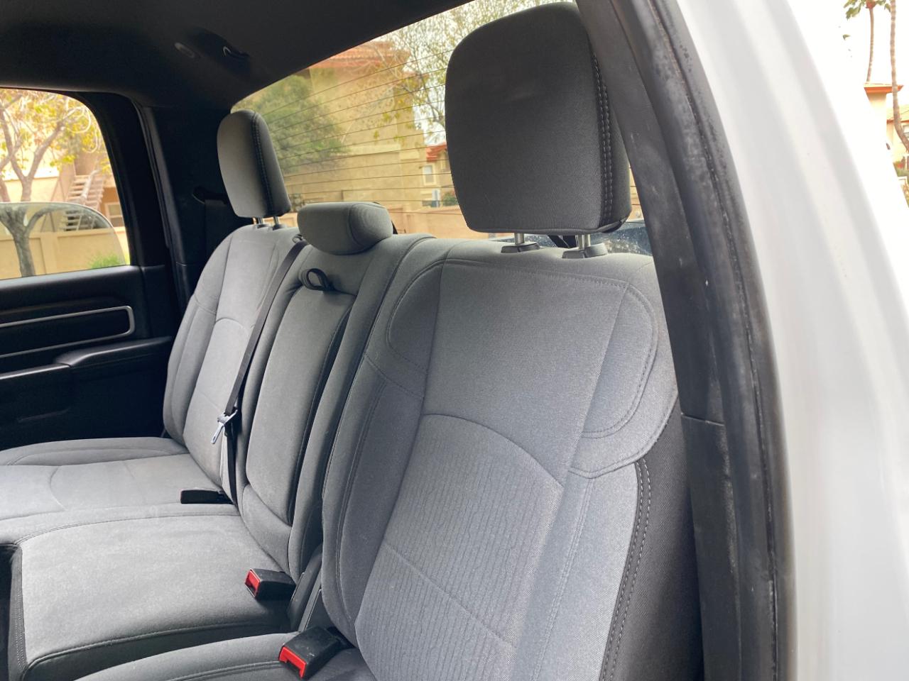 RAM 2500 Big Horn 4x4 Crew Cab 6'4" Box 2024