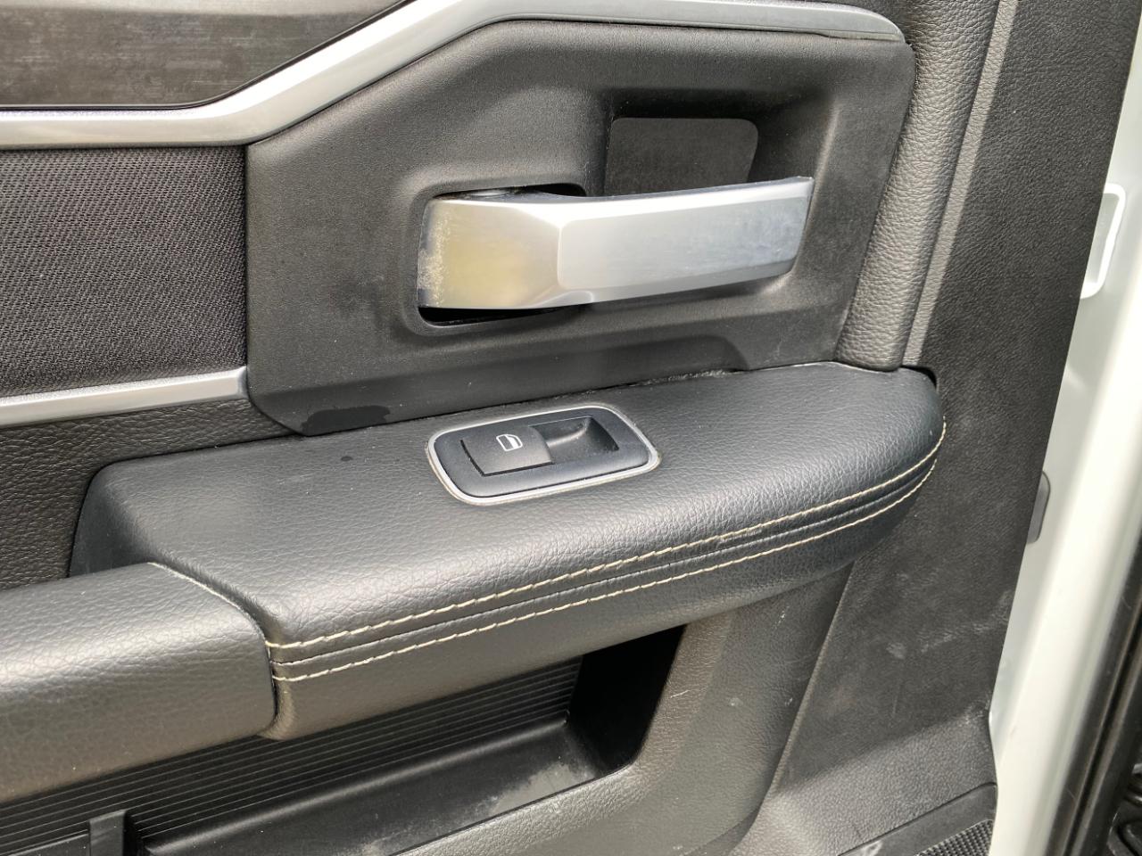 RAM 2500 Big Horn 4x4 Crew Cab 6'4" Box 2024