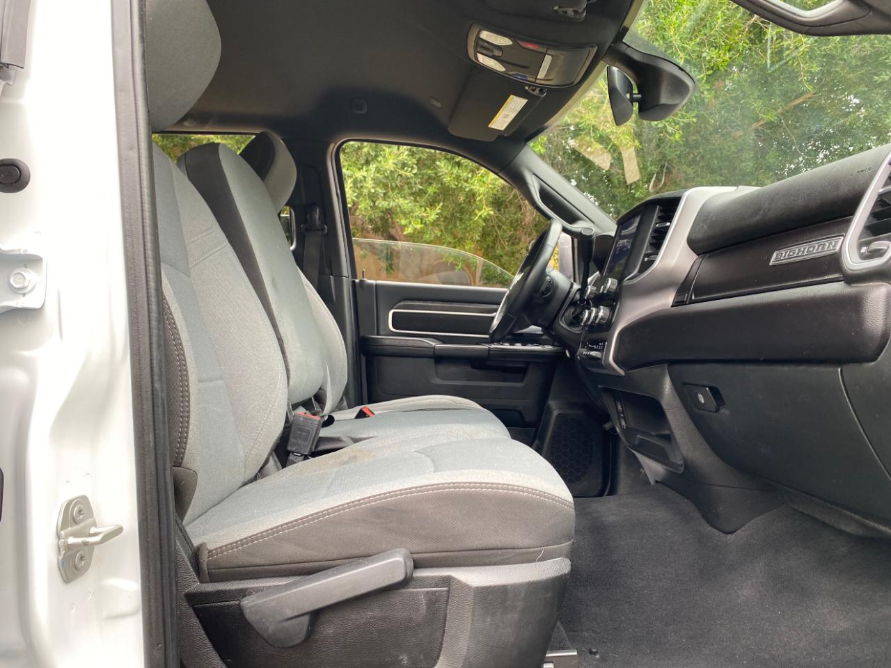 RAM 2500 Big Horn 4x4 Crew Cab 6'4" Box 2024